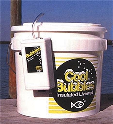 MARINE METAL PRODUCTS COOL BUBBLES 8QT BUCKET w/AERATOR CB-11