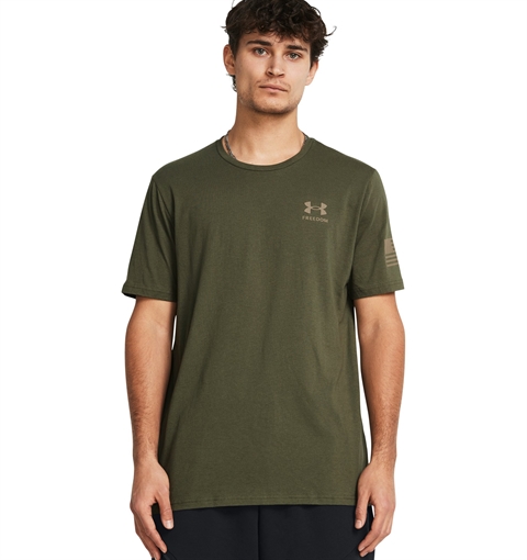 Under Armour Men's UA Freedom Flag Gradient T-Shirt 1382973390SM