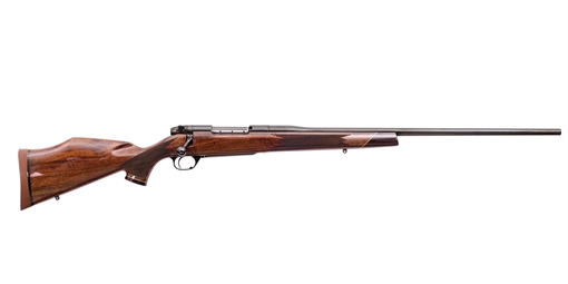 Weatherby Mark V Deluxe 6.5 Creedmoor 4+1 22" High Gloss Fluted Barrel, High Gloss Blued Drilled & Tapped Stainless Steel Receiver, Fixed Gloss Walnut Stock MDX01N65CMR2O